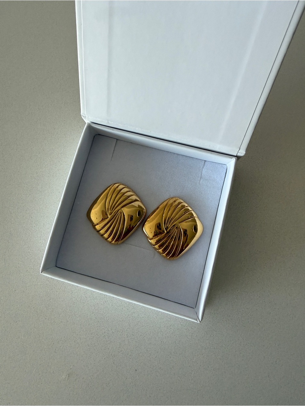 Heaven Mayhem Tabi Earrings